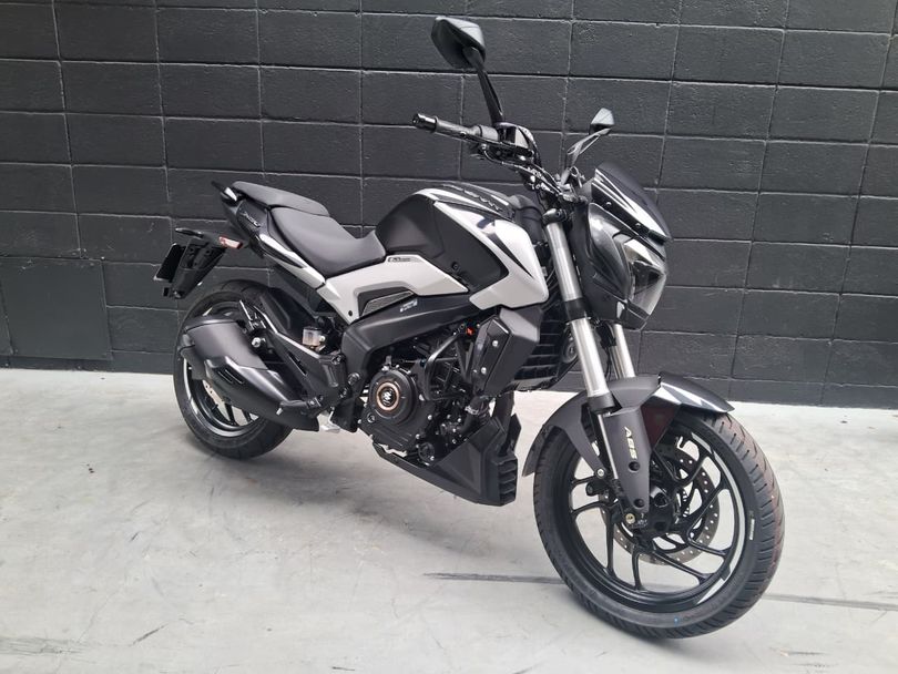 BAJAJ DOMINAR 250