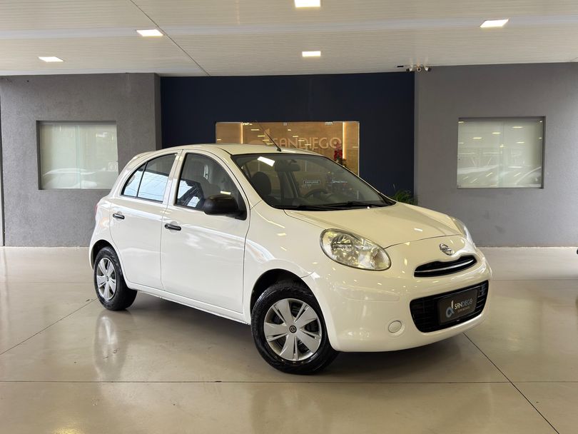 Nissan MARCH 1.0 16V Flex Fuel 5p