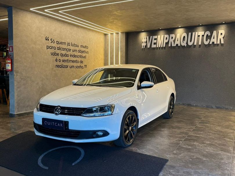 VolksWagen JETTA Comfortline 2.0 T.Flex 8V 4p Tipt.