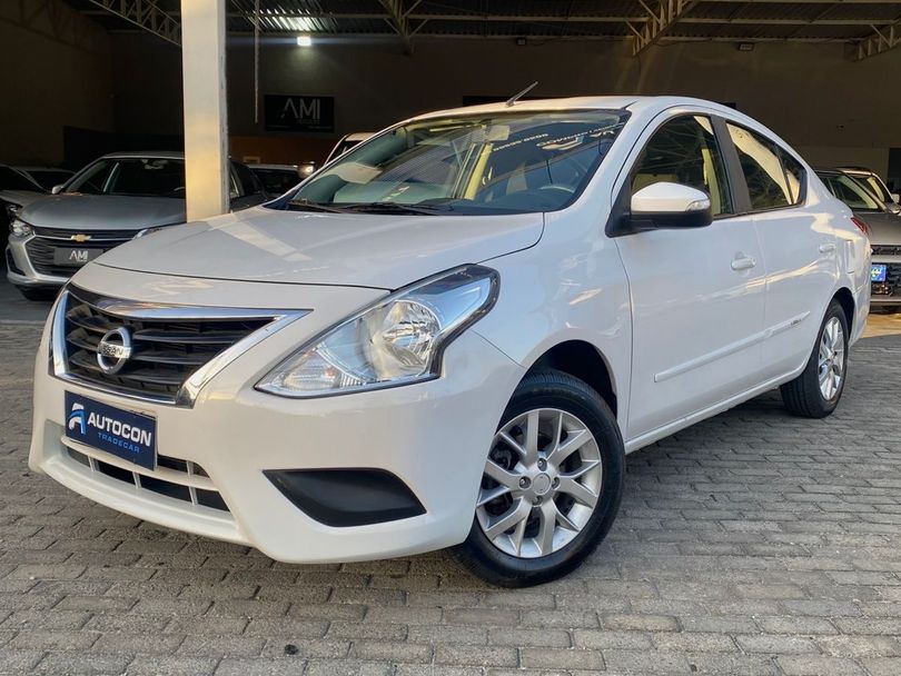 Nissan VERSA SV 1.6 16V FlexStart 4p Mec.