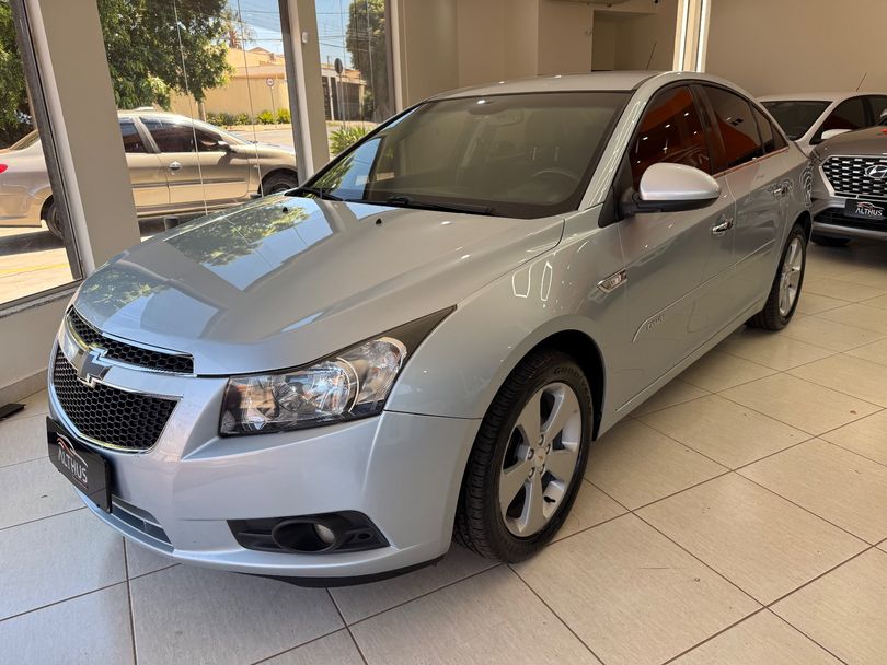 Chevrolet CRUZE LT 1.8 16V FlexPower 4p Aut.