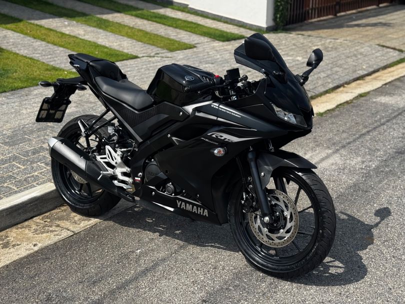 YAMAHA YZF R-15 155 ABS