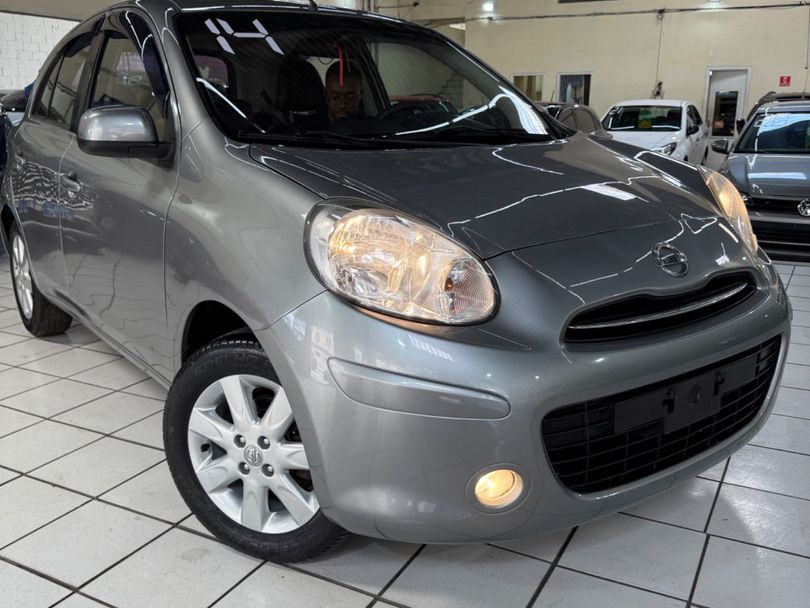 Nissan MARCH SV 1.6 16V Flex Fuel