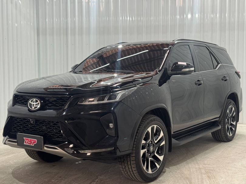 Toyota Hilux SW4 SRX 4x4 4.0 V6 24V Aut.