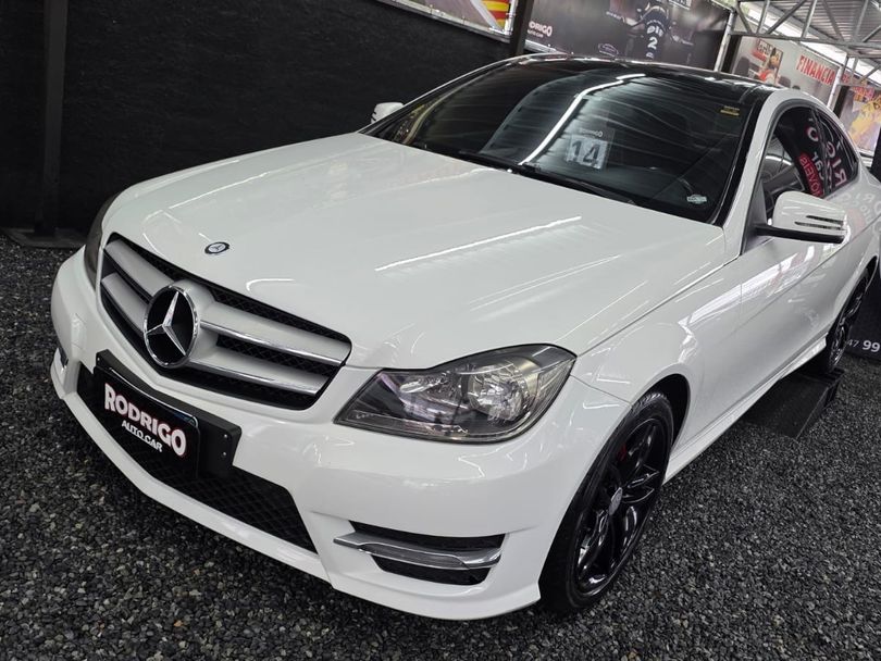 Mercedes C-180 CGI Coupe Sport 1.6 TB 16V Aut.