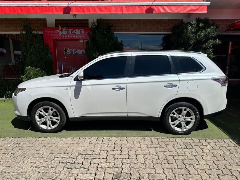 Mitsubishi OUTLANDER 3.0/ GT 3.0 V6 Aut.