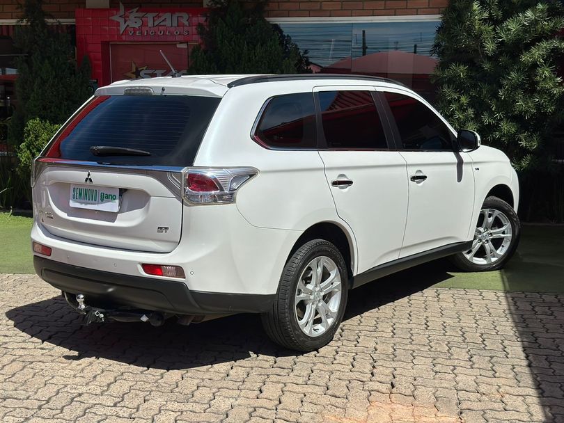 Mitsubishi OUTLANDER 3.0/ GT 3.0 V6 Aut.