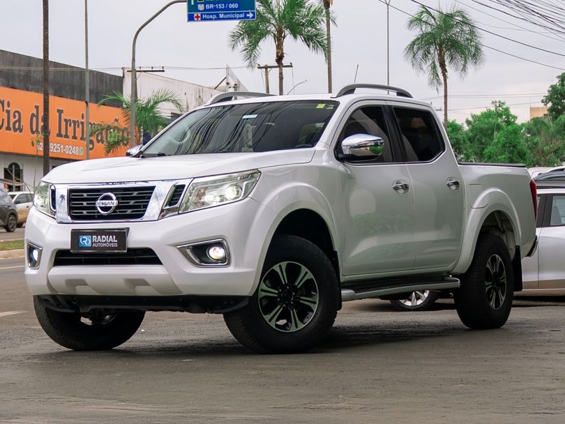 Nissan Frontier LE CD 4x4 2.3 Bi-TB Diesel Aut.