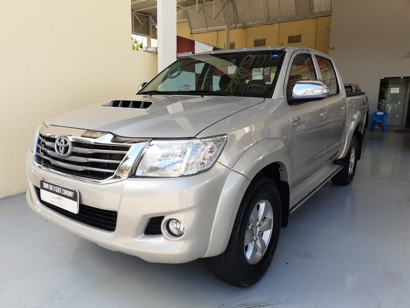 Toyota Hilux CD SRV D4-D 4x4 3.0 TDI Diesel Aut