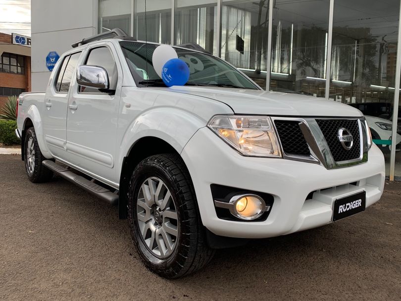 Nissan Frontier SL CD 4x4 2.5TB Diesel Aut