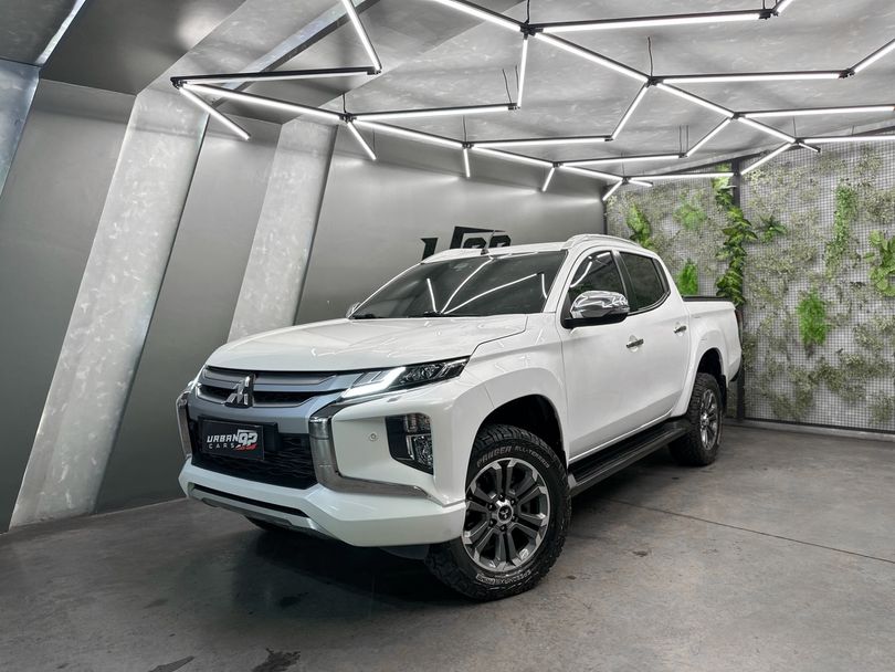 Mitsubishi L200 Triton Sport HPE-S 2.4 CD Dies. Aut