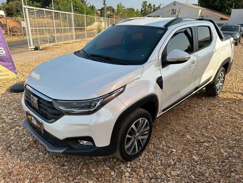 Fiat Strada Volcano 1.3 Flex 8V CD