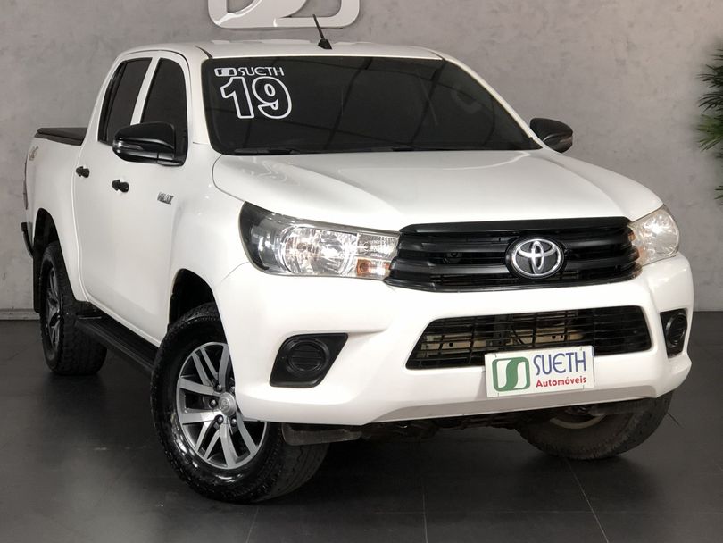 Toyota Hilux CD 4x4 2.8 Diesel Mec.