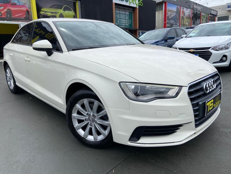 Audi A3 Sedan 1.4/ Attra. 16V TB FSI S-tronic