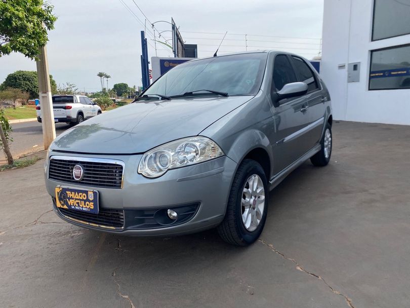 Fiat Palio ELX 1.0 Fire/30 Anos F. Flex 8V 4p