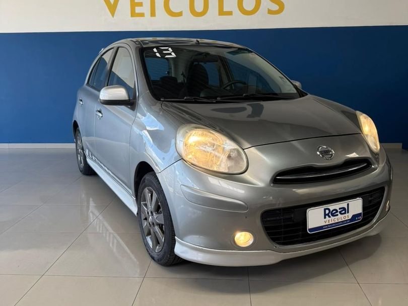Nissan MARCH SR 1.6 16V Flex Fuel 5p