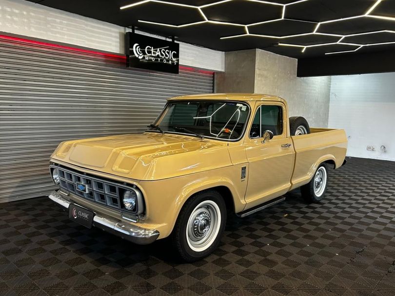 Chevrolet CHEVROLET C14