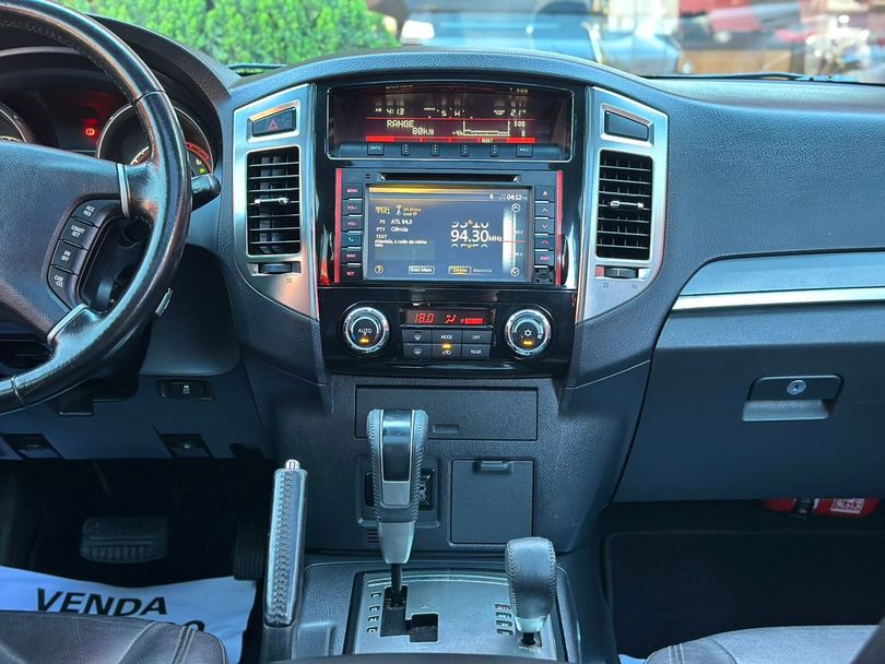 Mitsubishi Pajero HPE Full 3.2 4x4 T.I.Dies. 5p Aut