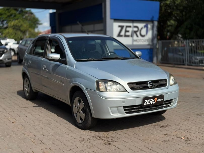 Chevrolet Corsa Hat. Maxx 1.8 MPFI 8V FlexPower 5p