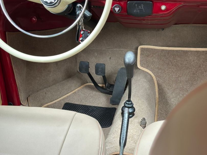 VolksWagen FUSCA 1.5 8V GASOLINA 2P MANUAL