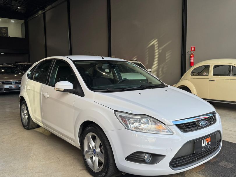 Ford Focus 2.0 16V/SE/SE Plus Flex 5p Aut.