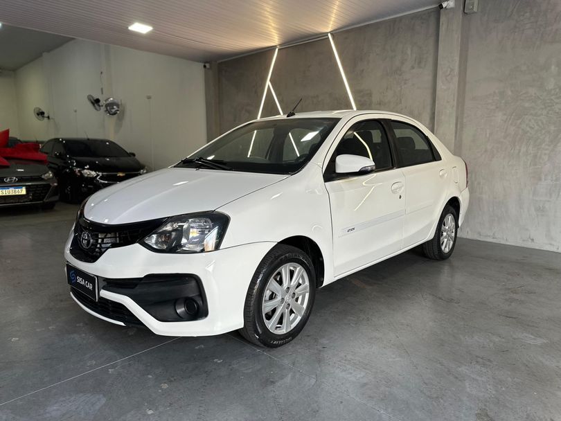 Toyota ETIOS X Plus 1.5 Flex 16V 5p Aut.