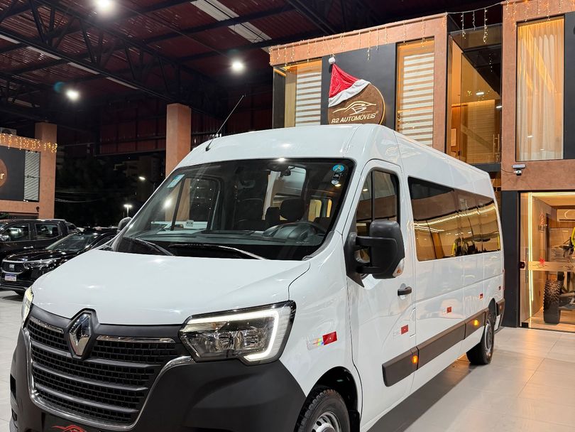 Renault Master 2.3 dCi Executive Longo 16L Dies