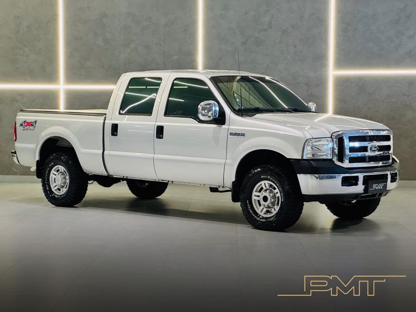 Ford F-250 XLT 3.9 4x4 CD TB Diesel