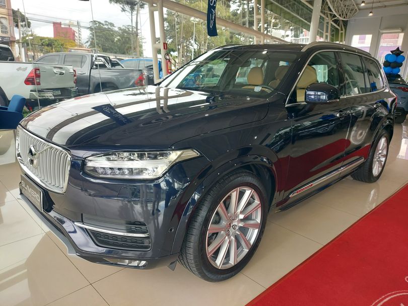 Volvo XC 90 T-6 INSCRIPTION 2.0 320CV 5p