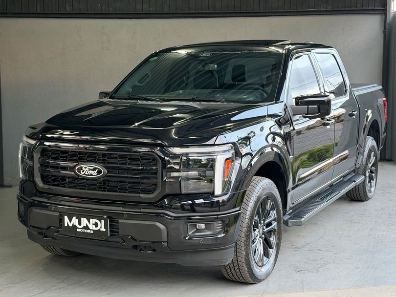 Ford F-150 Lariat Black 4x4 5.0 V8