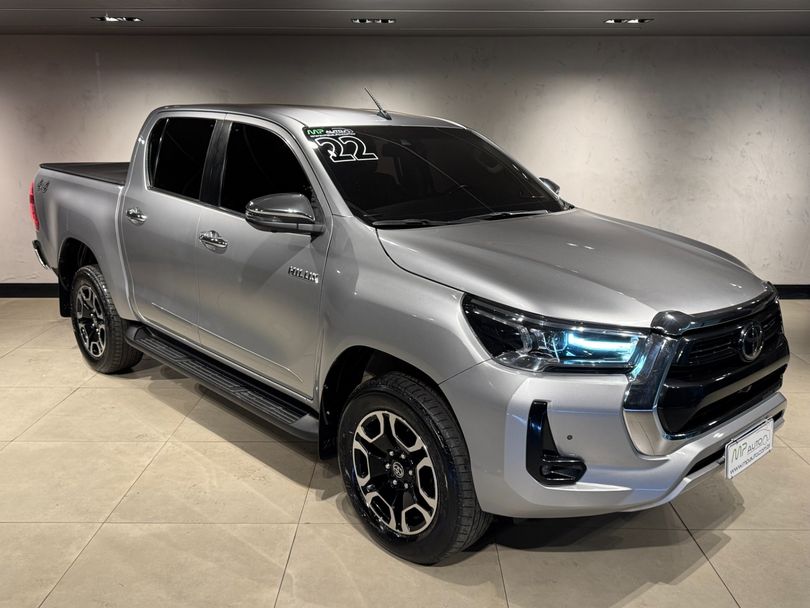Toyota Hilux CD SRX 4x4 2.8 TDI 16V Diesel Aut.