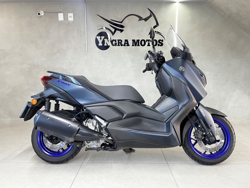 YAMAHA XMAX 250 CONNECTED 