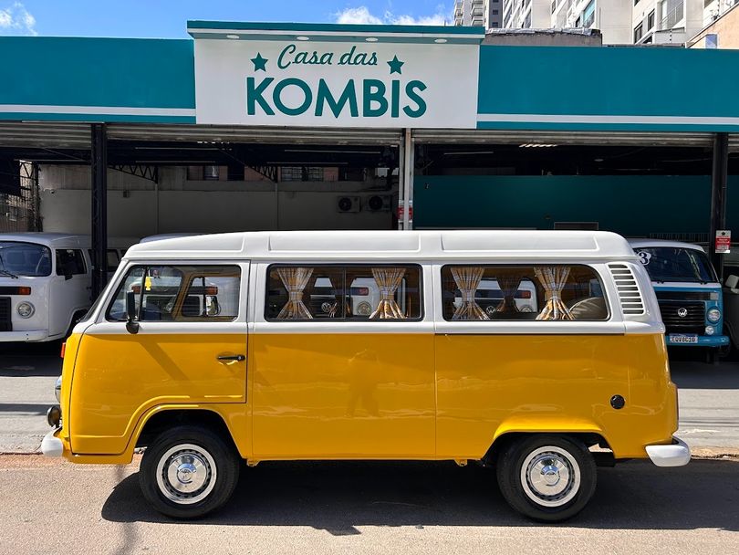 VolksWagen Kombi Standard 1.4 Mi Total Flex 8V
