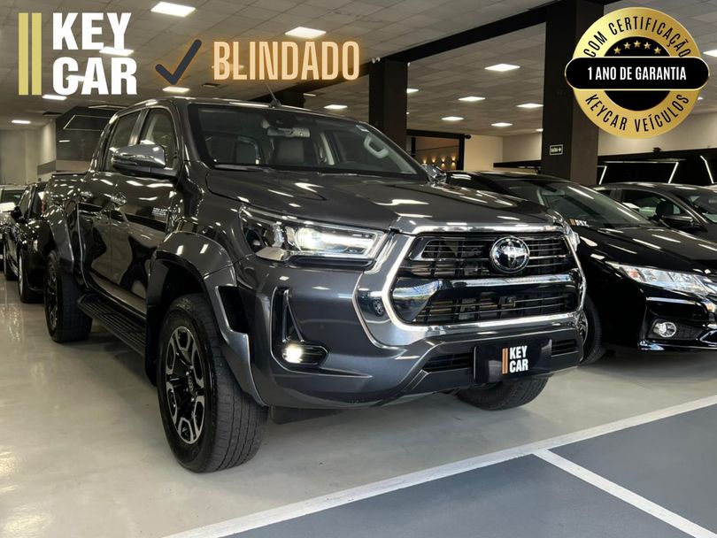 Toyota Hilux CD SRX Plus 4x4 2.8 TDI Die. Aut.