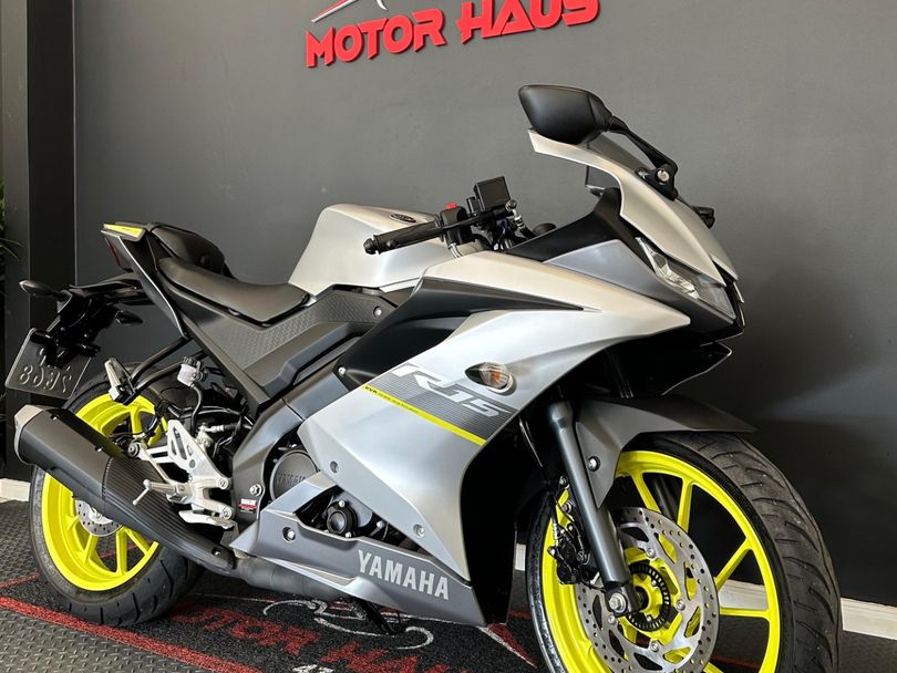 YAMAHA YZF R-15 155 ABS