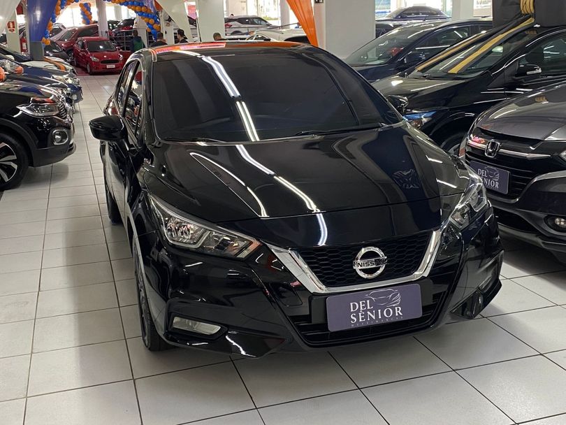 Nissan VERSA Advance 1.6 16V Flex Aut.