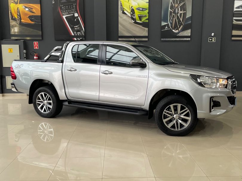 Toyota Hilux CD SRV 4x4 2.8 TDI Diesel Aut.