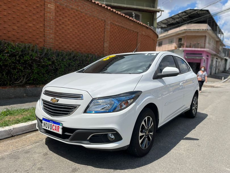 Chevrolet ONIX HATCH LTZ 1.4 8V FlexPower 5p Aut.