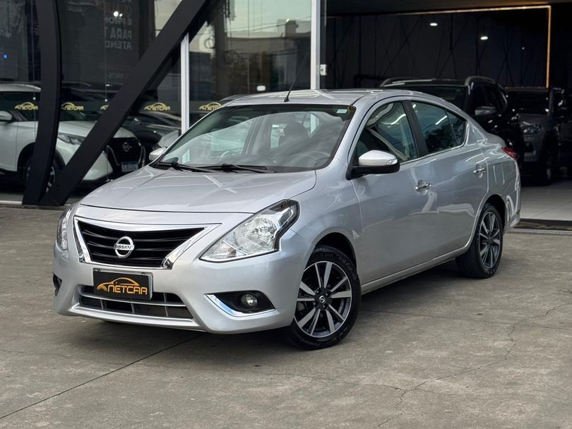 Nissan VERSA SL 1.6 16V FlexStart 4p Aut.