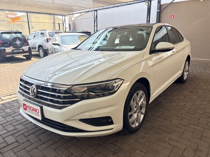 VolksWagen JETTA Comfort. 250 TSI 1.4 Flex 16v Aut.