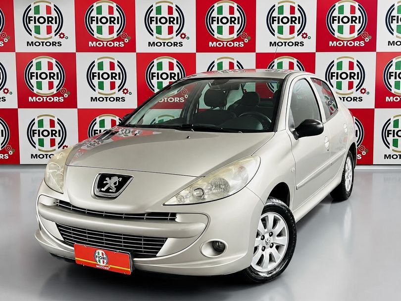 Peugeot 207 Sedan Passion XR 1.4 Flex 8V 4p