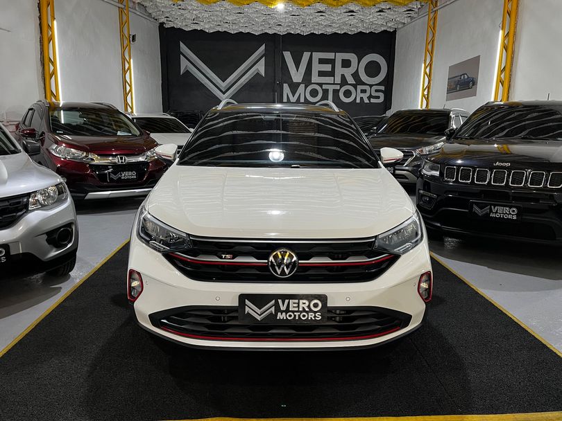 VolksWagen Nivus Highline 1.0 200 TSI Flex Aut.