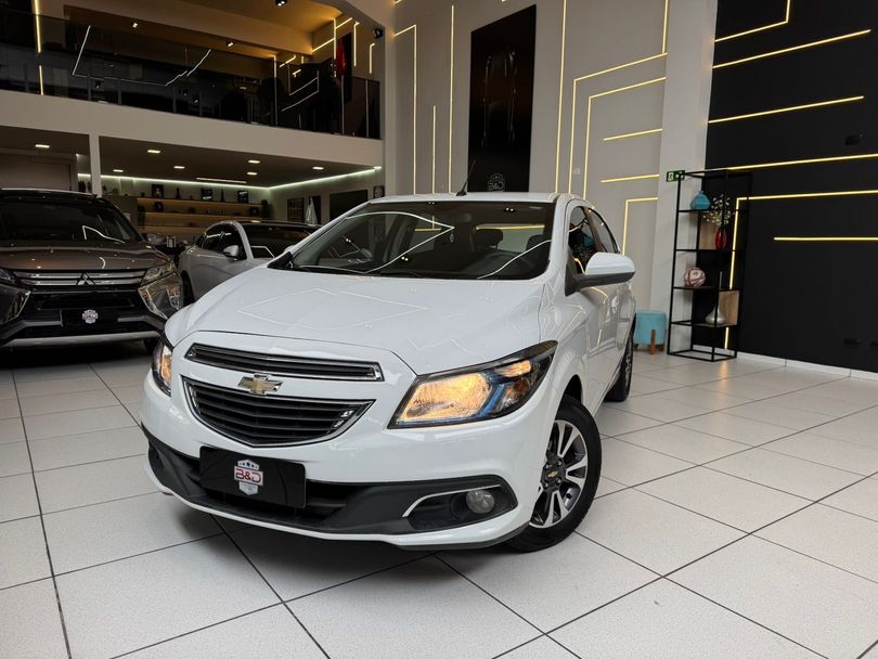 Chevrolet ONIX HATCH LTZ 1.4 8V FlexPower 5p Mec.
