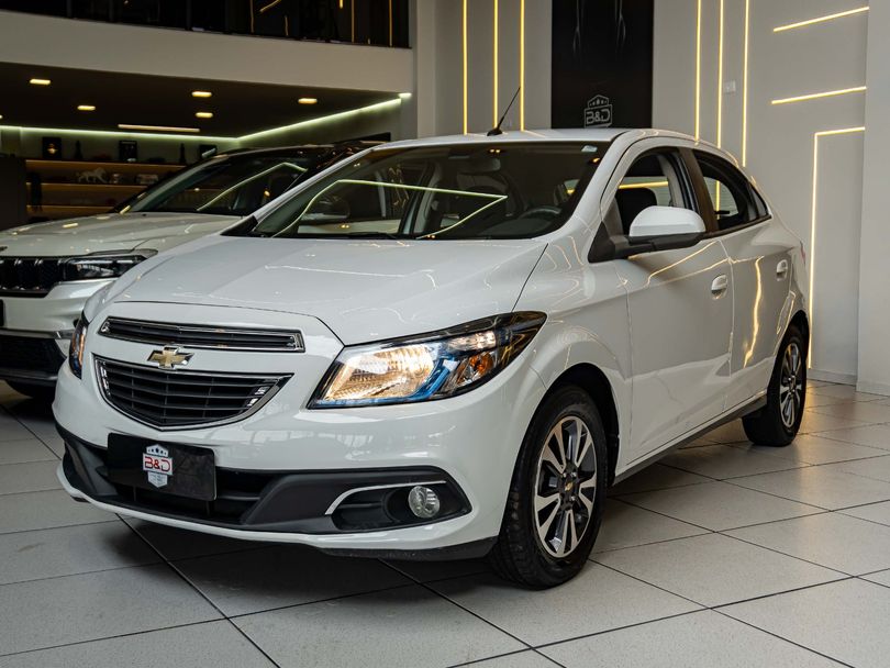 Chevrolet ONIX HATCH LTZ 1.4 8V FlexPower 5p Mec.