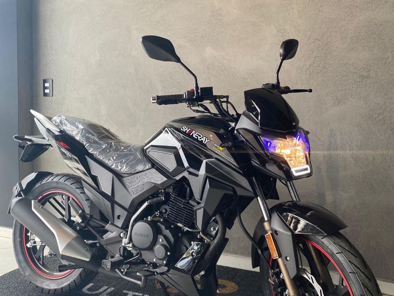 SHINERAY SHI 150 Carburada