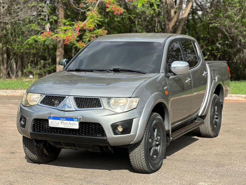 Mitsubishi L200 Triton HPE 3.2 CD TB Int.Diesel Aut