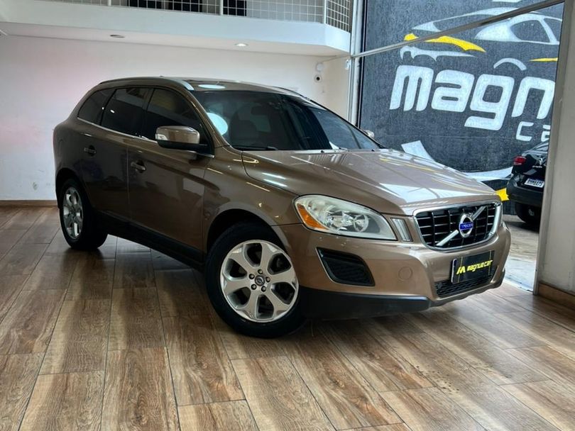 Volvo XC 60 2.0 T5  5p