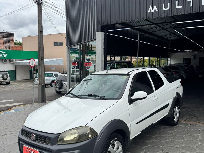 Fiat Strada Freedom 1.4 Flex 8V CD