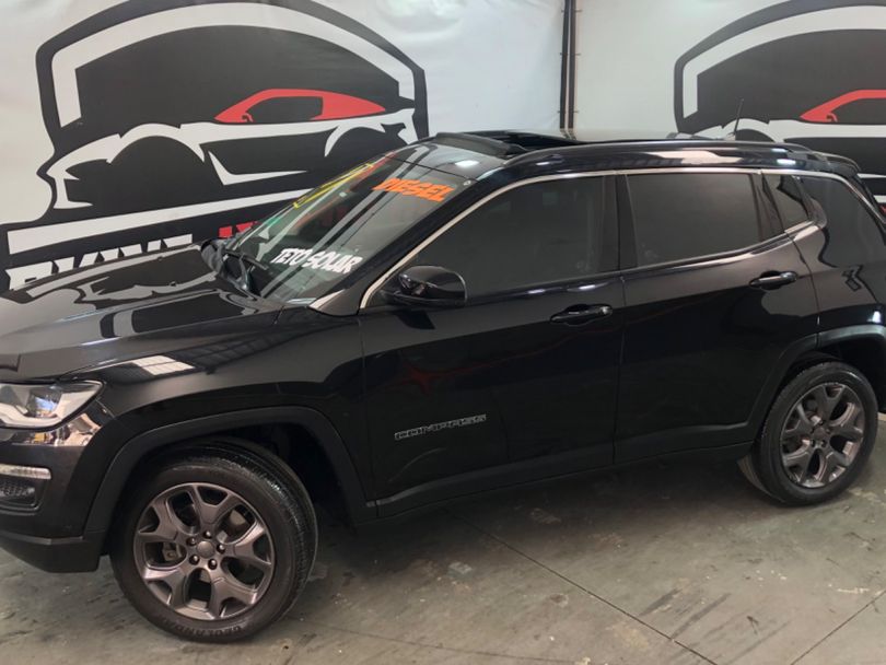 Jeep COMPASS LONGITUDE 2.0 4x4 Dies. 16V Aut.