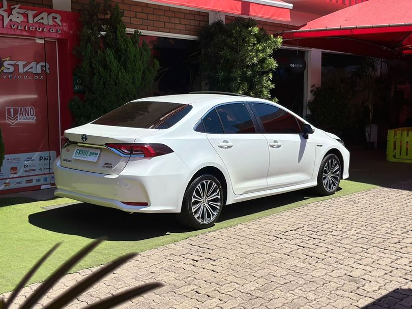 Toyota Corolla Altis Prem. 1.8 Aut. (Híbrido)